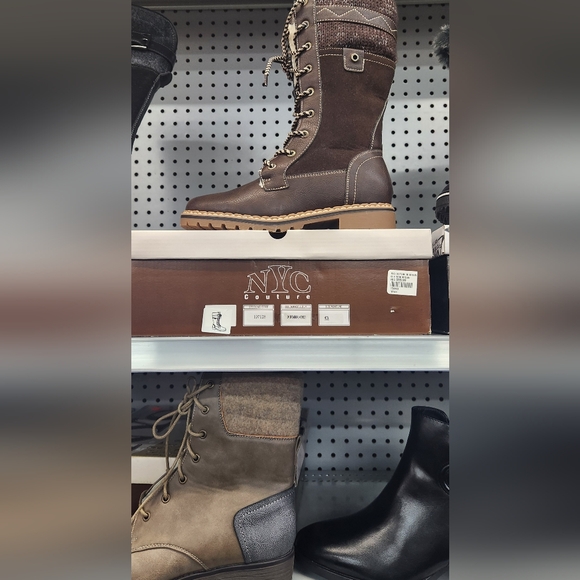 NYC laceup boots - Picture 5 of 5